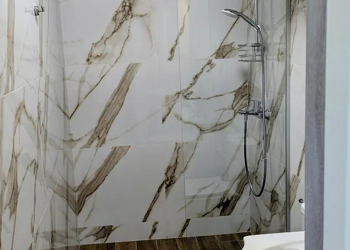 2 Stylish - 100m From Smokinya Kavatsi By Flat Mаnager *