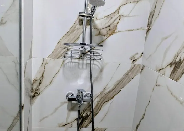 2 Stylish - 100m From Smokinya Kavatsi By Flat Mаnager