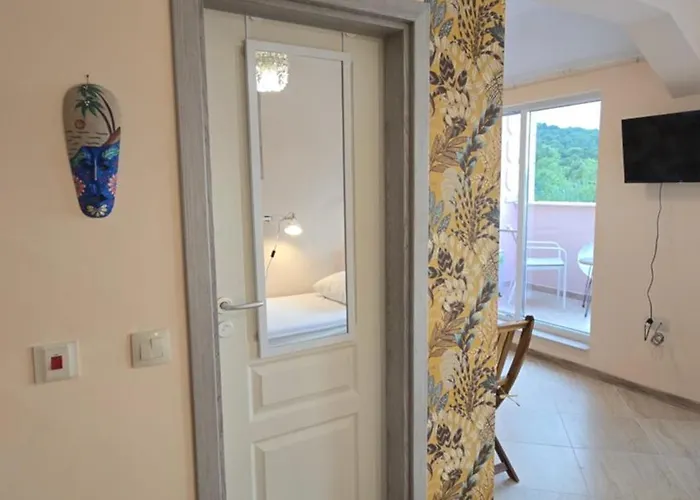 דירה 2 Stylish - 100m From Smokinya Kavatsi By Flat Mаnager סוזופול